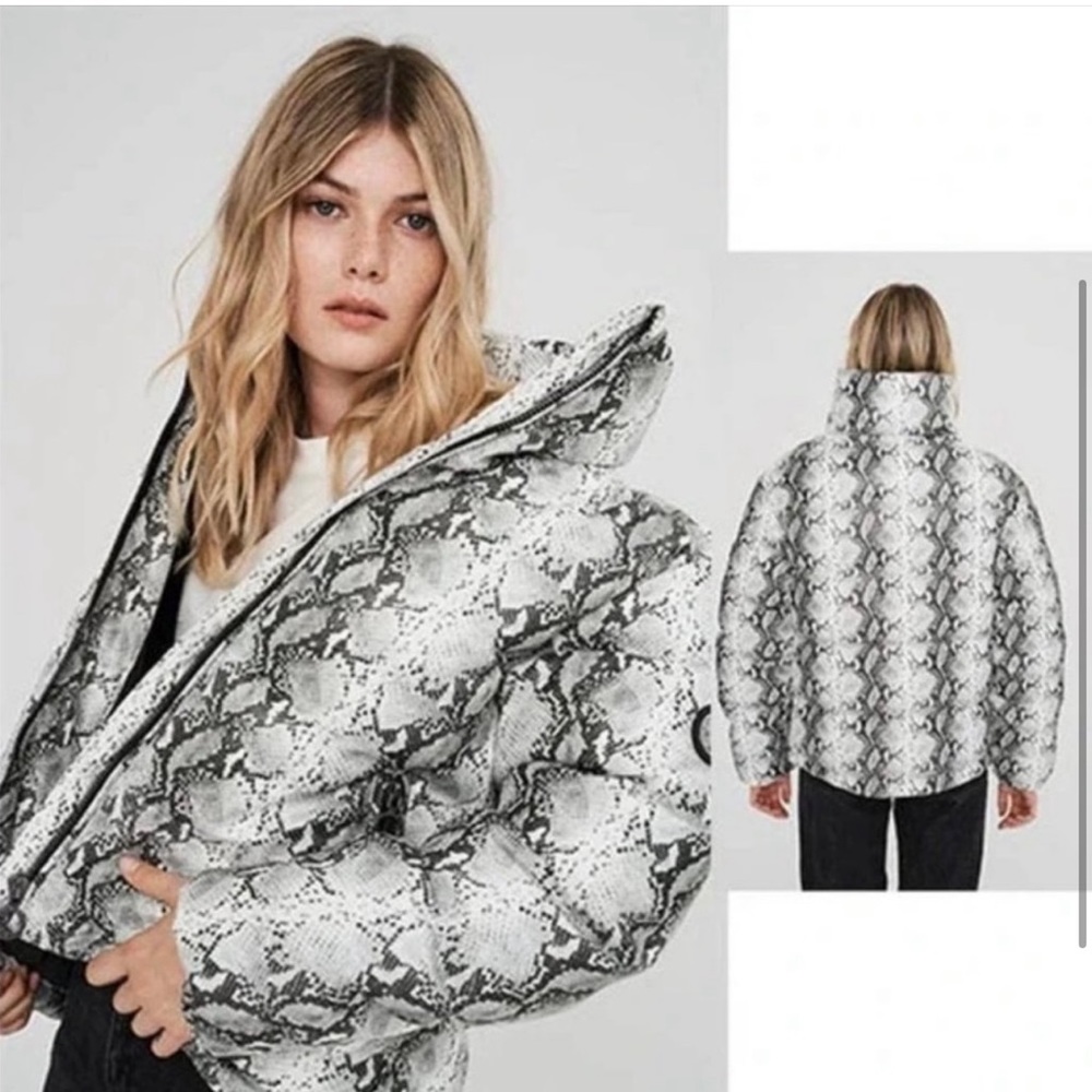 NOIZE Snake skin Puffer Jacket, Women’s Size M